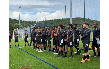 A L 'HEURE DE LA REPRISE