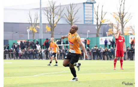 PIERRE ANGE OMOMBE «ON REPRESENTE TOUT UN CLUB»