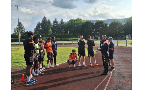 JULIEN LAURENT « DE LA RIGUEUR ET DE LA DISCIPLINE »